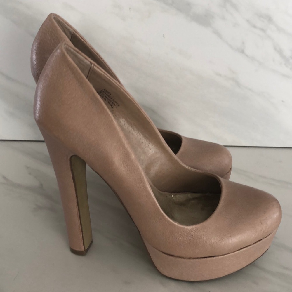 Zigi Soho Platform Heels